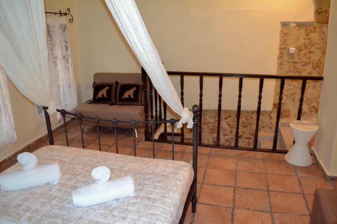 Yro Studios Chania  Exteriör bild