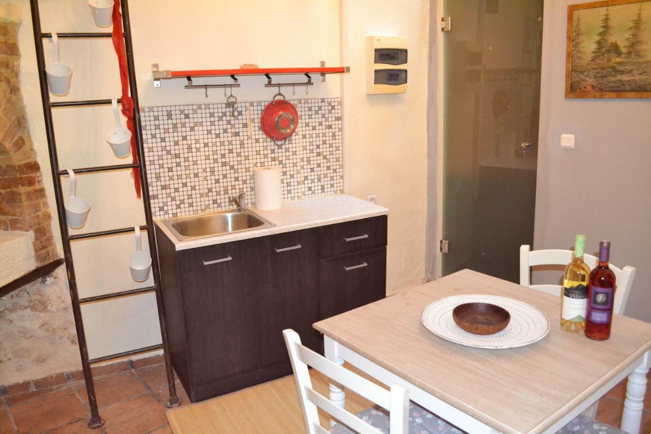 Yro Studios Chania  Exteriör bild